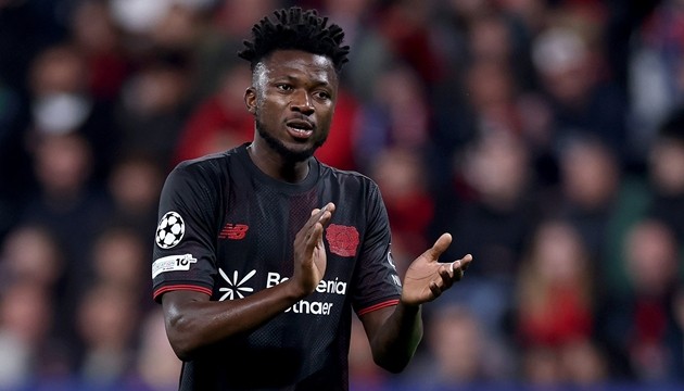 Tapsoba nằm trong tầm ngắm ban lãnh đạo Man United.