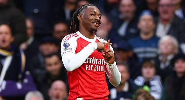 Eberechi Eze tỏa sáng trong trận đấu với Tottenham Hotspur.