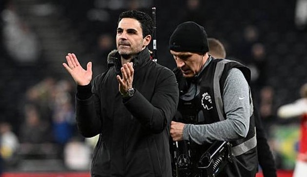 Mikel Arteta thận trọng sau trận thắng Tottenham Hotspur.