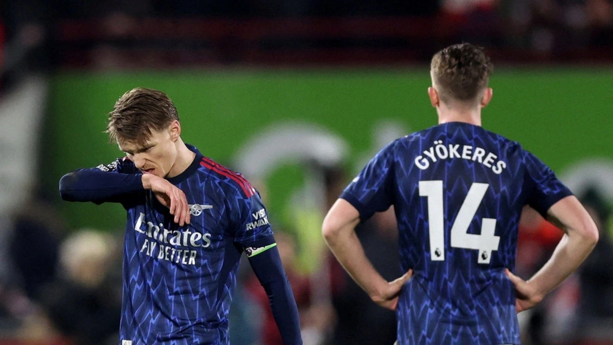 Bóng ma quá khứ vẫn đeo bám Pháo thủ.