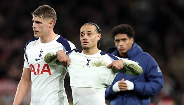 Tottenham Hotspur chỉ mang đến nỗi thất vọng.