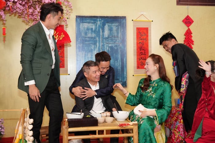 Vợ NSND Công Lý tiết lộ tình trạng hiện tại của chồng
