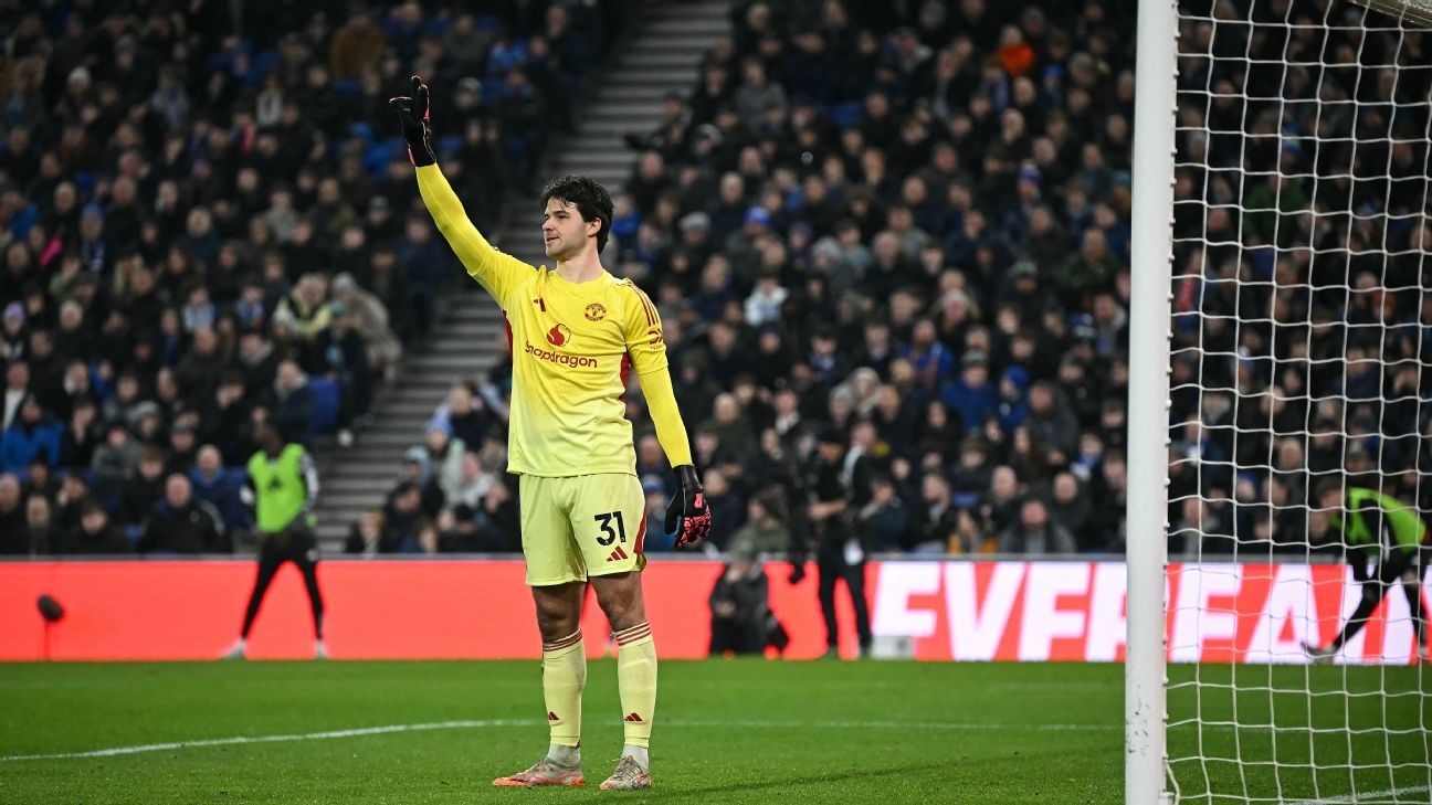 Lammens viết lại số phận tại Old Trafford.