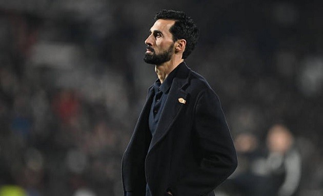 Real đối mặt với 