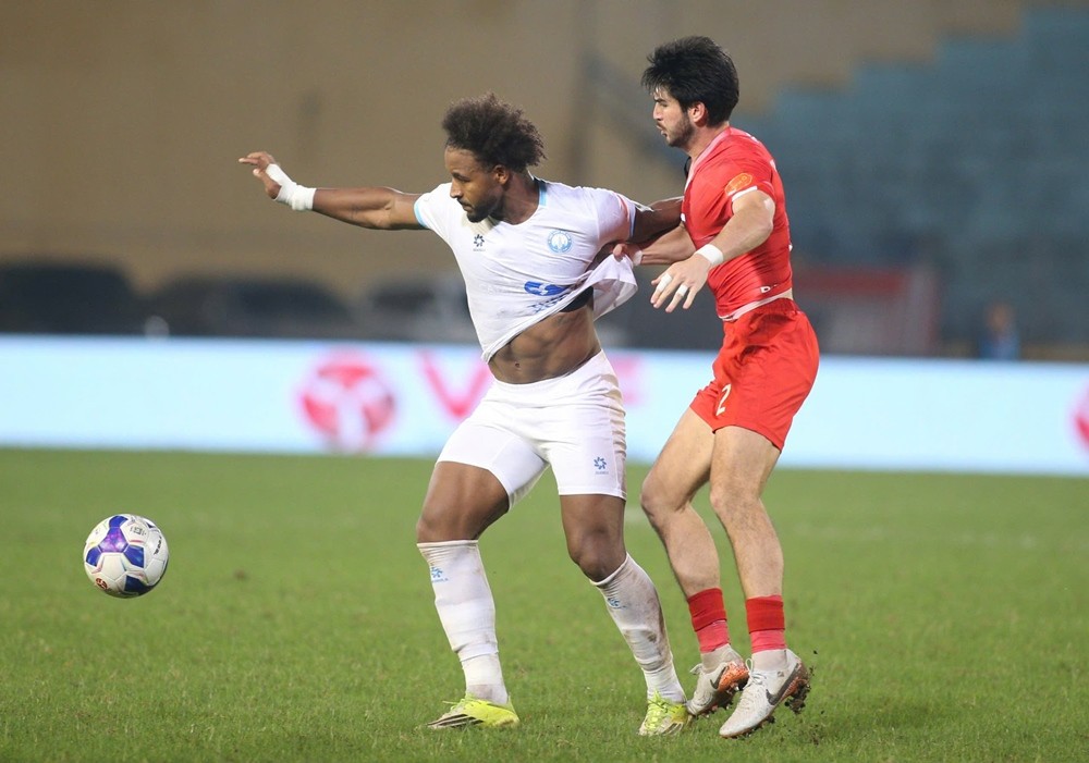 Xuân Son tiếp tục gây thất vọng ở V-League. Ảnh: Vietnamnet.