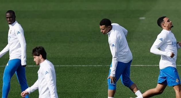 Mbappe không ở trạng thái sung mãn nhất.