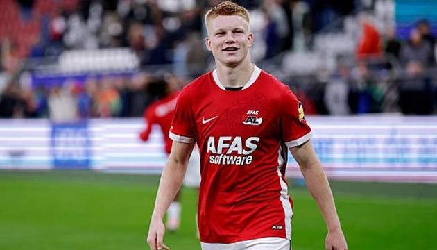 Chữ ký bổ sung cho tuyến giữa Man United.