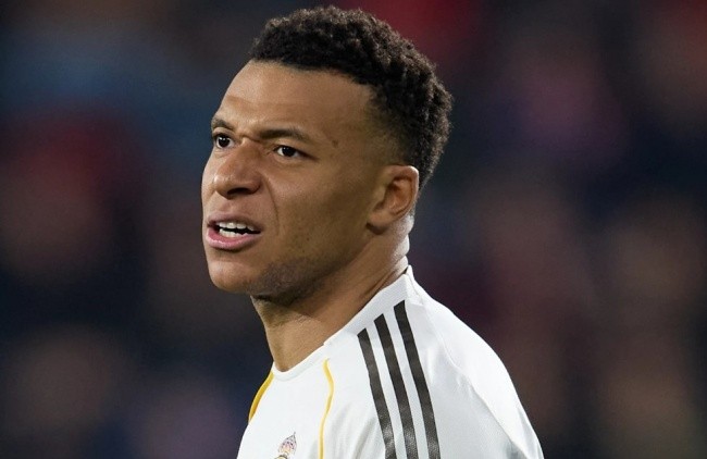 Mbappe bỏ ngỏ khả năng ra sân.