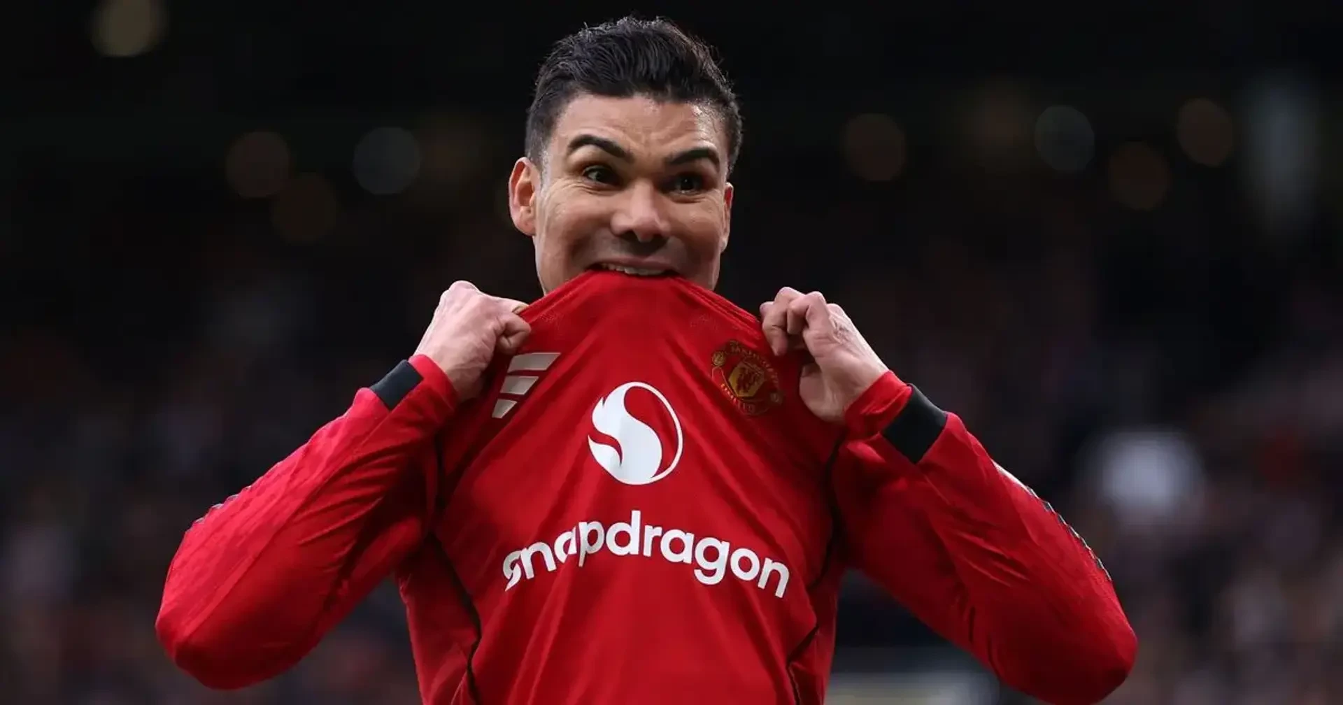  Casemiro muốn tiếp tục thi đấu đỉnh cao.