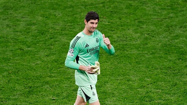  Courtois đã góp công giúp Real đi tiếp.
