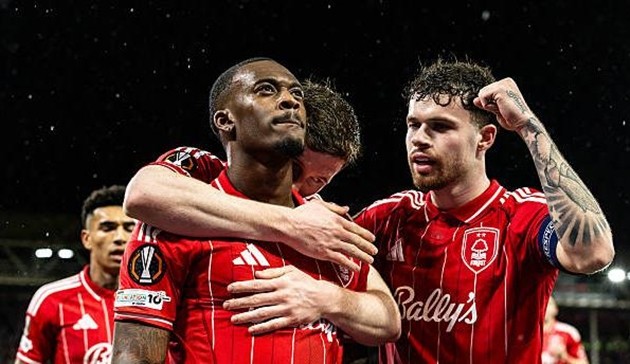 Nottingham Forest giành vé đi tiếp tại Europa League đầy bản lĩnh.