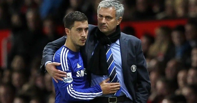 Hazard và Mourinho ở Chelsea.
