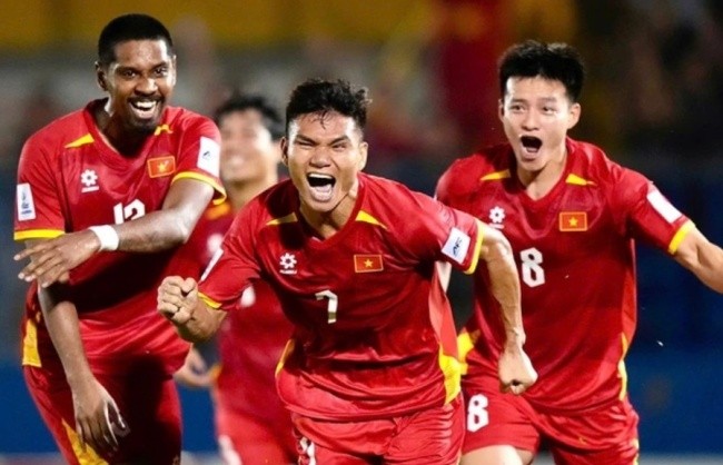 Tuyển Việt Nam hứa hẹn lột xác về chiều cao, sức mạnh thể chất.