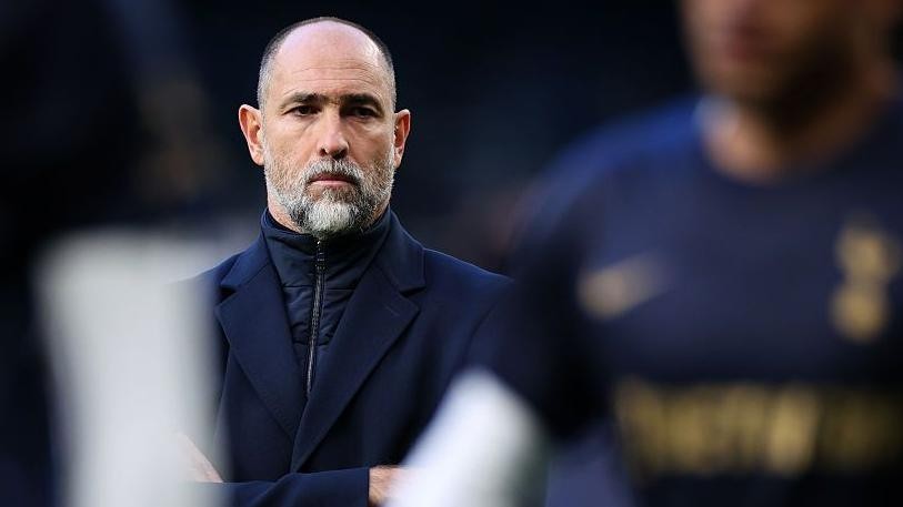 HLV Igor Tudor đối diện những cột mốc buồn tại Tottenham.