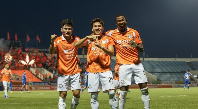 Đà Nẵng giành 3 điểm quan trọng.