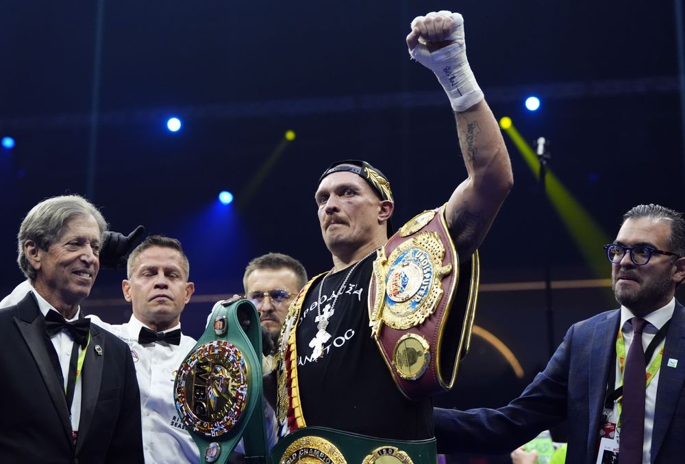 Oleksandr Usyk đang ở đỉnh cao sự nghiệp sau khi thống nhất các đai hạng nặng.