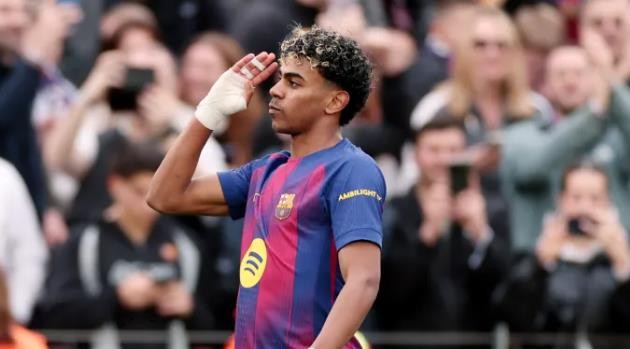  Lamine Yamal lập hat-trick đầu tiên trong sự nghiệp.