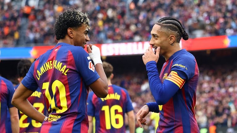 Barcelona có thắng lợi thuyết phục.