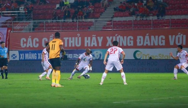 Hải Phòng bị Thanh Hóa cầm hòa trên sân nhà.