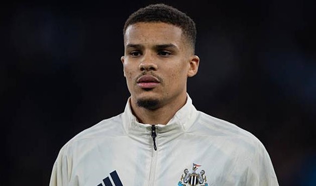 Malick Thiaw nằm trong tầm ngắm của Manchester United.