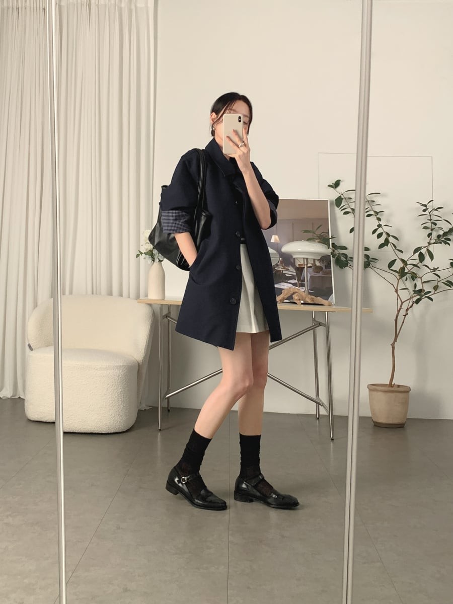 Chính sự linh hoạt trong thiết kế giúp Mary Jane dễ thích ứng với nhiều phong cách khác nhau.