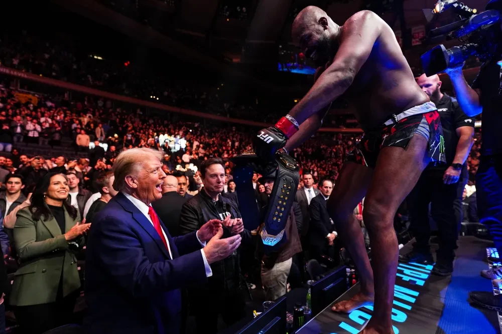 Tổng thống đắc cử Donald Trump và Jon Jones tại UFC 309