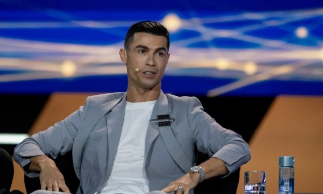 Ronaldo mâu thuẫn với ban lãnh đạo Al Nassr.