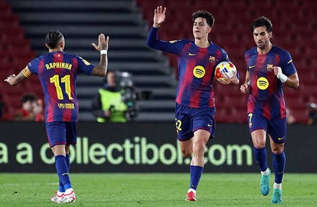 Barcelona chơi nỗ lực ở trận bán kết lượt về Cúp nhà Vua.