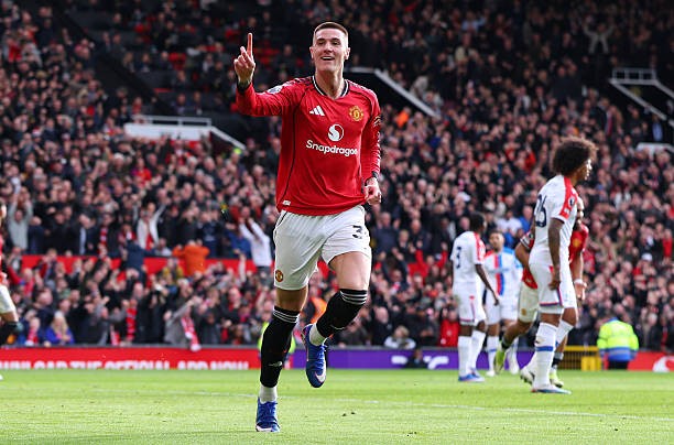 Việc Sesko tỏa sáng cũng đã giúp Man Utd lột xác.