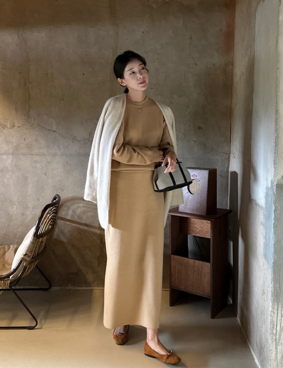 Với những ai yêu thích váy dài, lựa chọn độ dài phù hợp là yếu tố quyết định. 