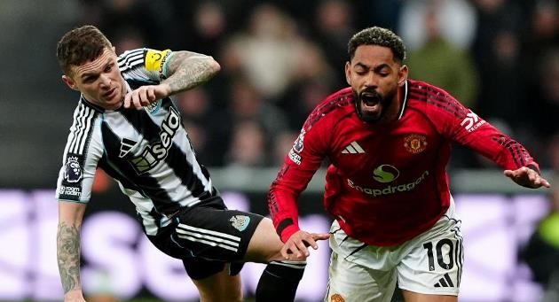 Newcastle khiến MU gặp nhiều khó khăn.