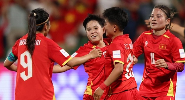 Tuyển nữ Việt Nam nhận thưởng 500 triệu sau trận thắng Ấn Độ.
