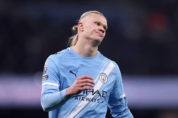 Pep thừa nhận Man City chưa cung cấp đủ cơ hội cho Haaland. 