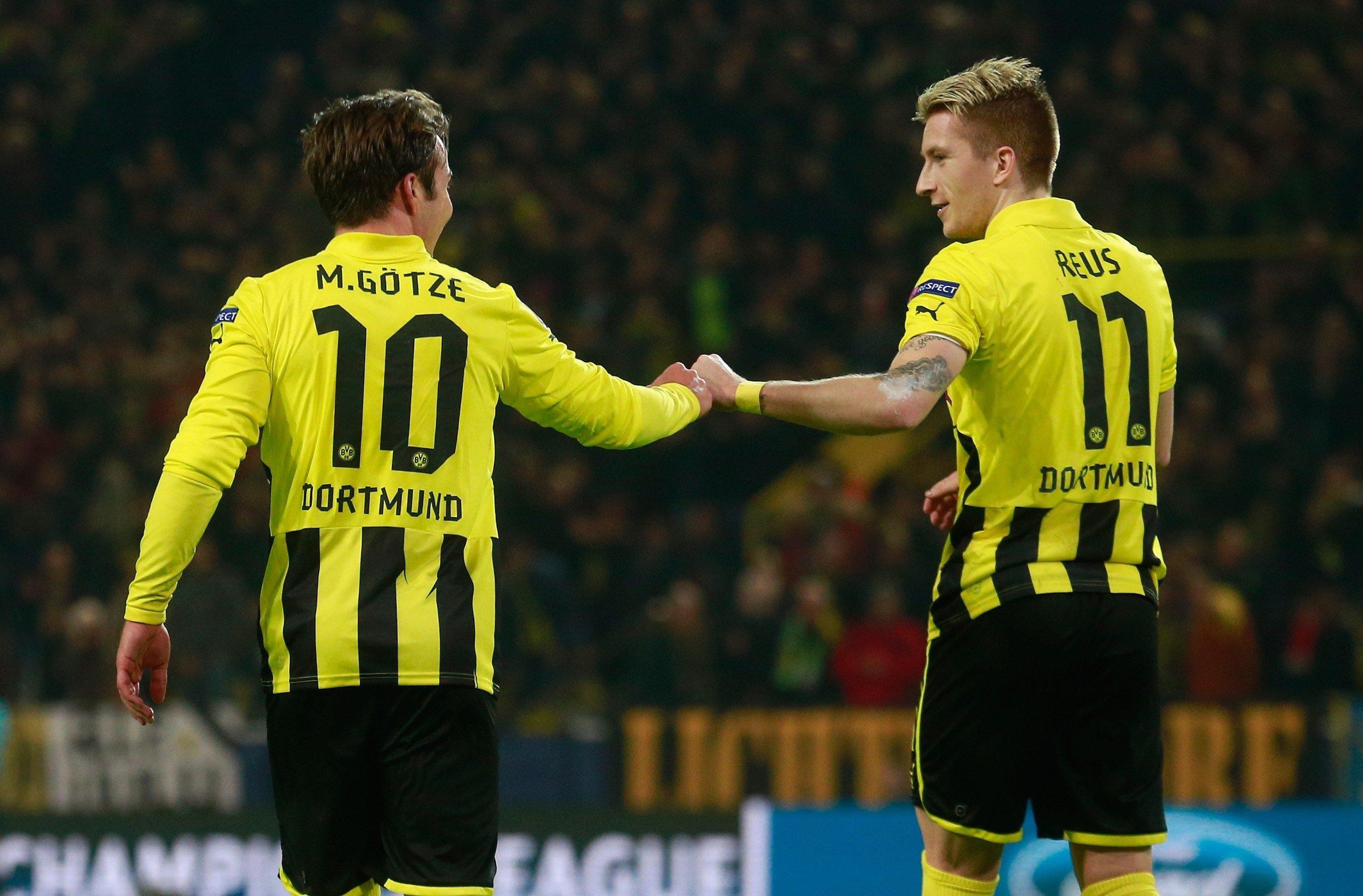 Khoảnh khắc Gotze nhớ đến Marco Reus.