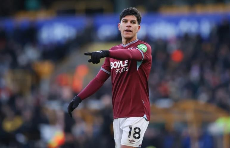 Mateus Fernandes có thể là bản hợp đồng hoàn hảo cho Man Utd.