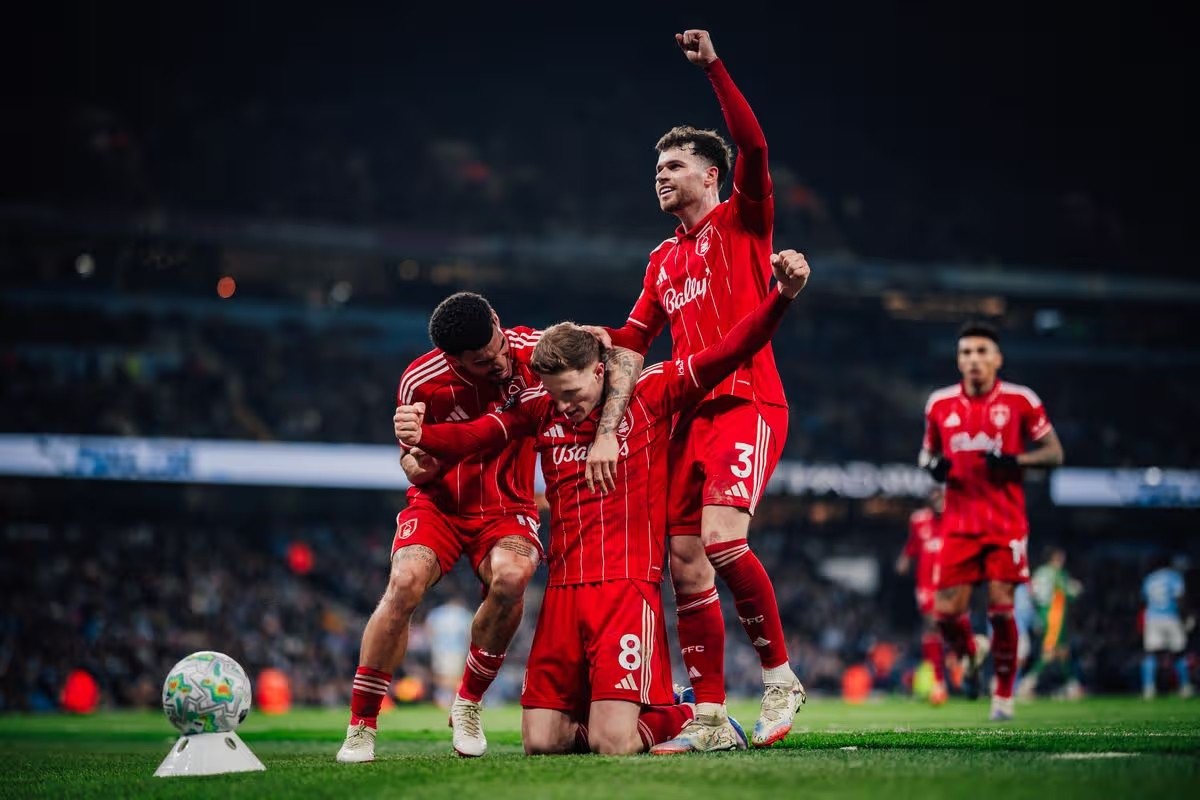 Forest giành lại 1 điểm trên sân Etihad.