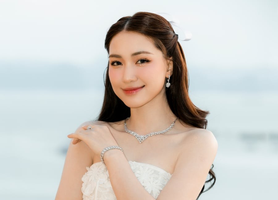 Hoà Minzy mời cưới Tiến Luật, còn dự sẽ tổ chức hôn lễ trong vòng 1 tháng
