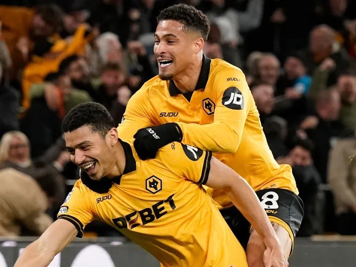 Wolves vừa đánh bại Liverpool.