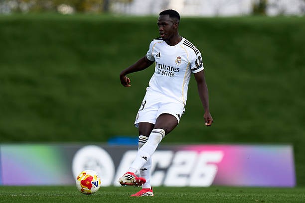 Fati có thể góp mặt trong cuộc đụng độ Celta Vigo.