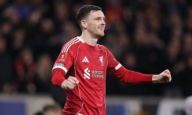 Andrew Robertson hài lòng với trận thắng của Wolves.