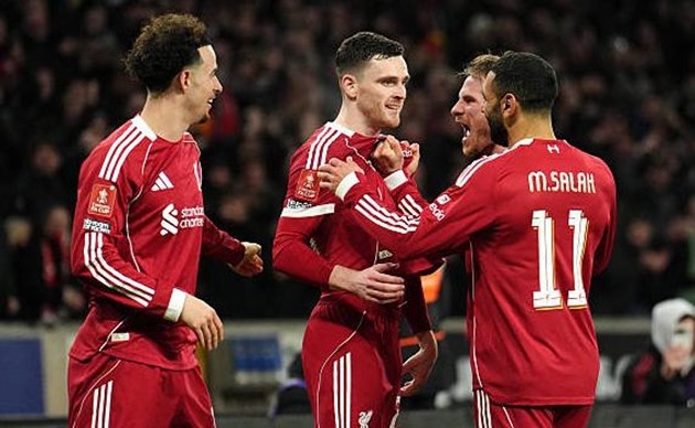 Liverpool không gặp nhiều khó khăn để đánh bại Wolves.