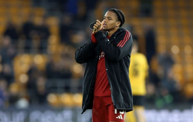  Ngumoha ngày càng tạo được uy tín ở Liverpool.