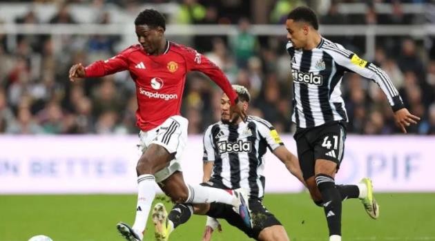 Mainoo được MU ưu tiên giữ chân.