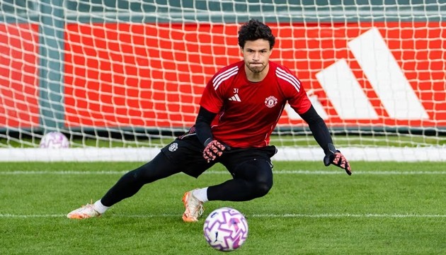 Senne Lammens đang có tương lai rất sáng tại Man United.