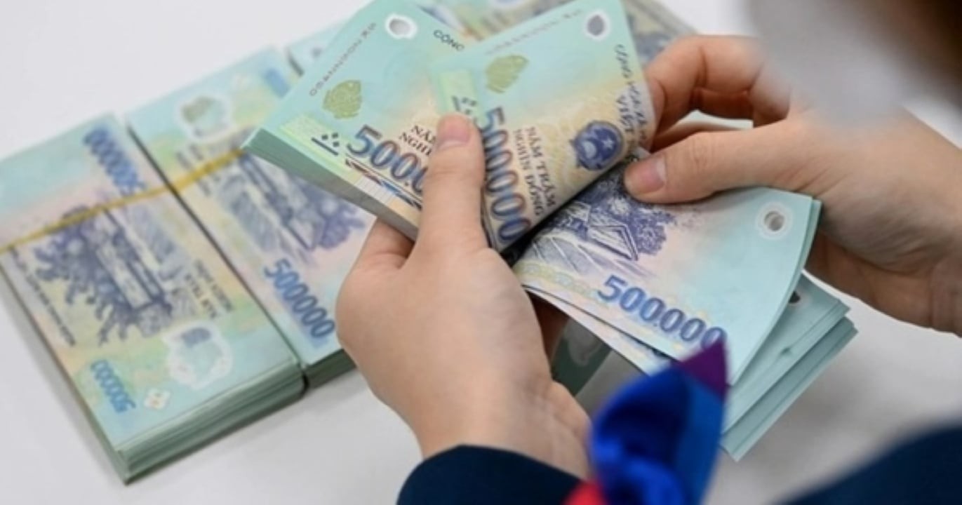 Làm gì để người lao động về già được hưởng lương hưu cao hơn là vấn đề được bạn đọc quan tâm. (Ảnh minh họa)