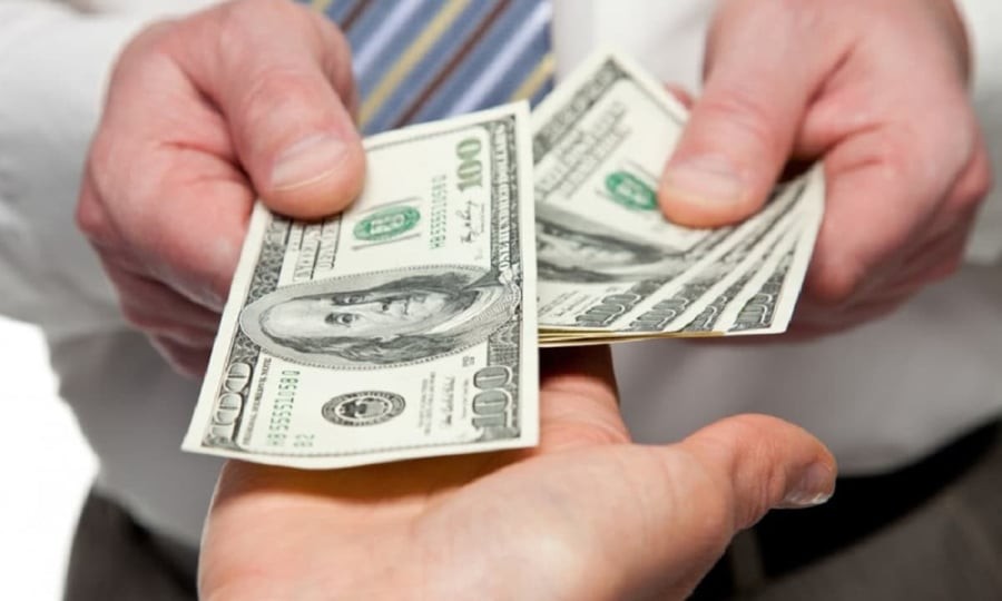 Những loại tiền bạn càng tiêu càng giàu có