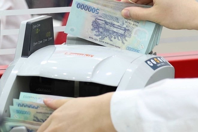 Công ty Luật TNHH Youme cho biết, theo Luật Bảo hiểm xã hội 2024, việc điều chỉnh lương hưu được thực hiện dựa trên mức tăng của chỉ số giá tiêu dùng, đồng thời phải phù hợp với khả năng của ngân sách nhà nước và quỹ bảo hiểm xã hội.