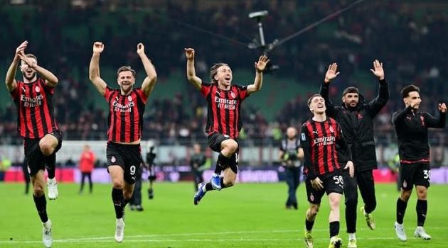 Niềm vui chiến thắng của Milan.