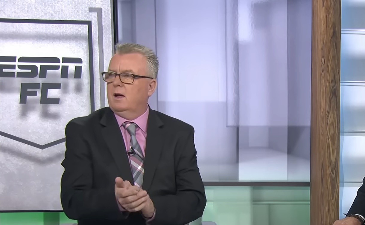 Steve Nicol cho rằng việc bán Luis Diaz ở thời điểm đó là hợp lý.