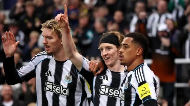 Newcastle đại chiến Barca ở Champions League.